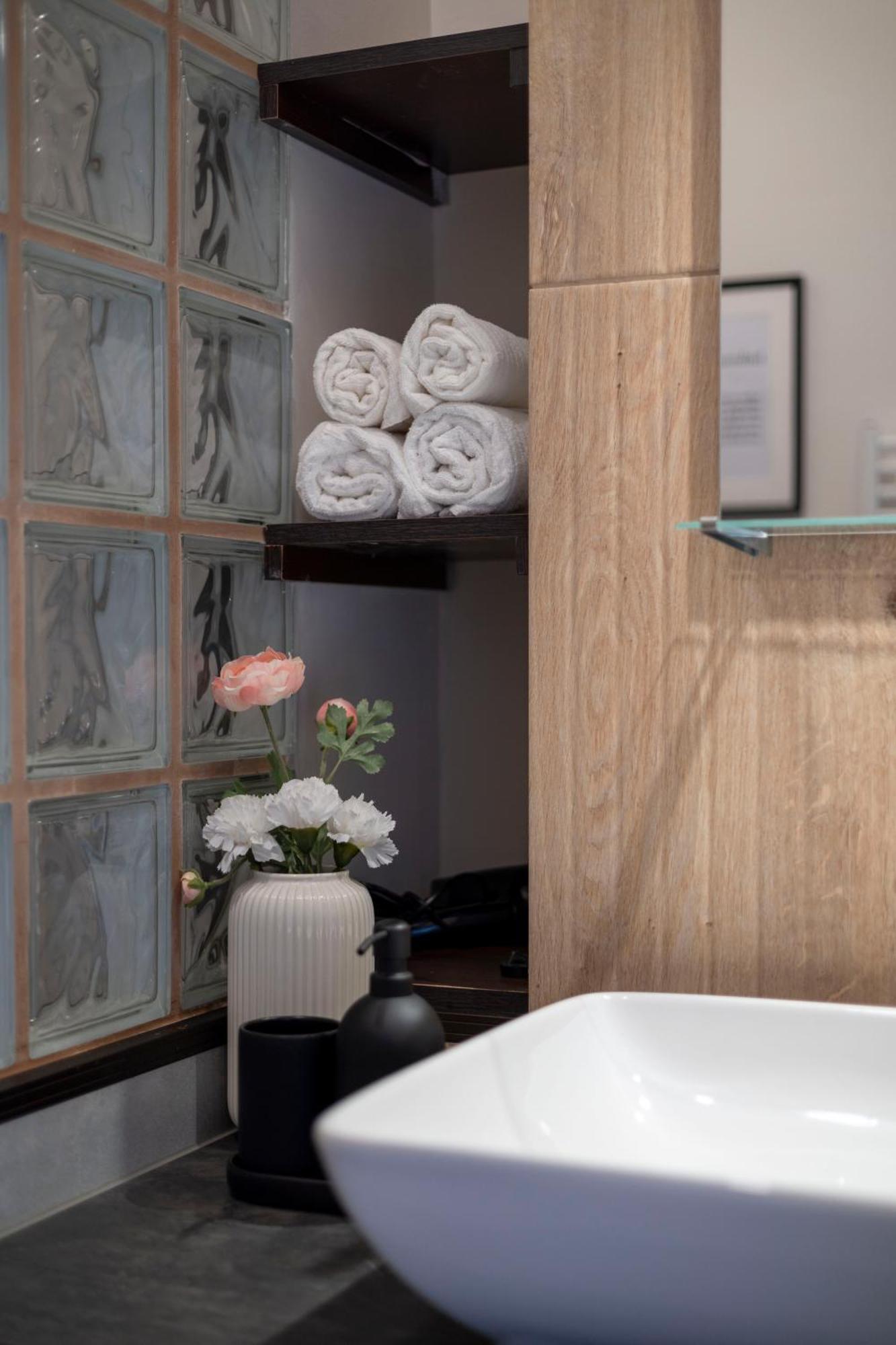 Stylish & Cozy City Center Apartment By Prestige Homes Boedapest Buitenkant foto